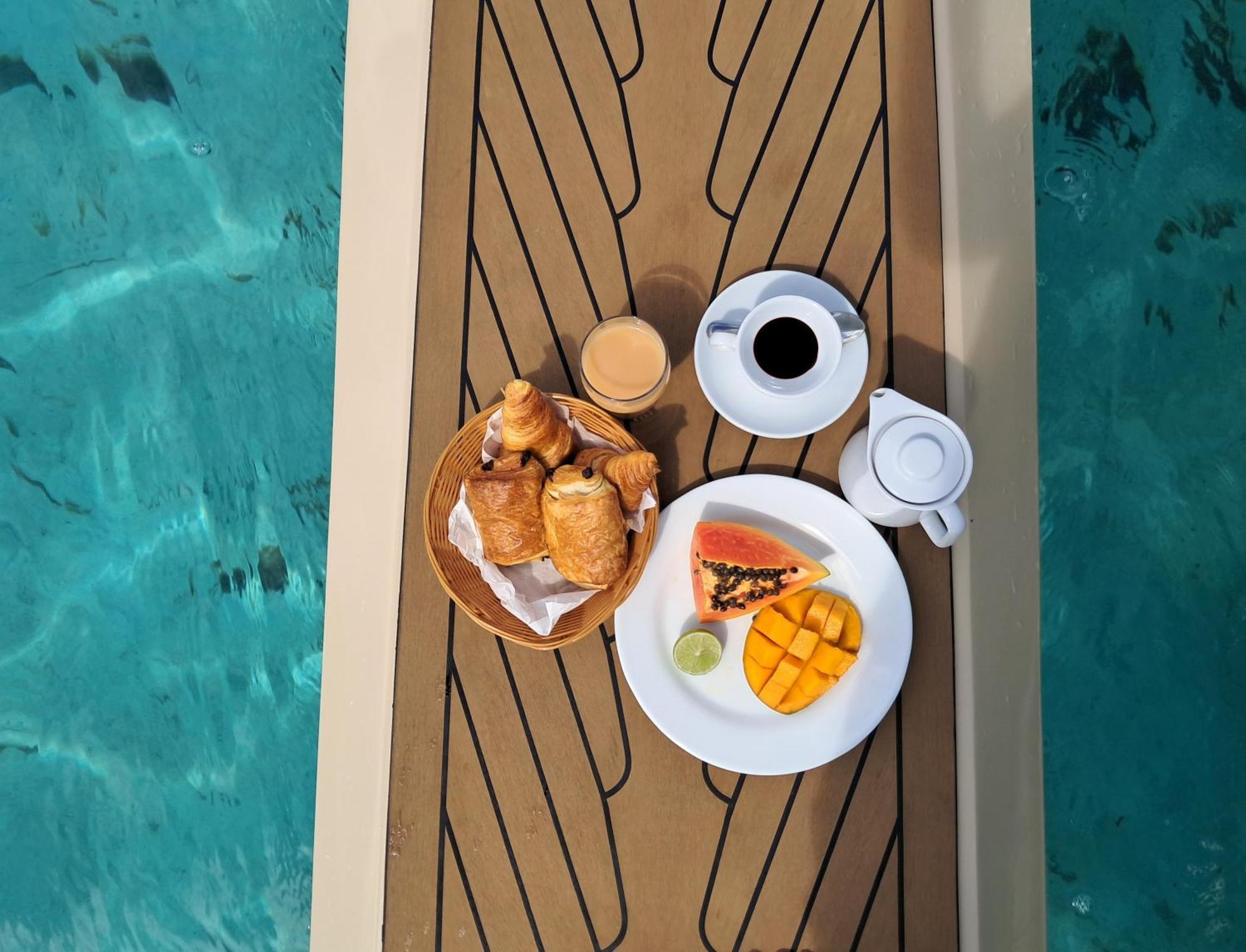 Moorea Beach Lodge מראה חיצוני תמונה